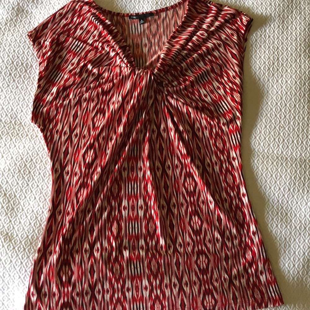 •Women’s Top